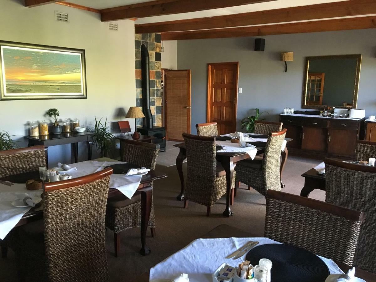 Smart Villa Guest House Іст-Лондон Екстер'єр фото